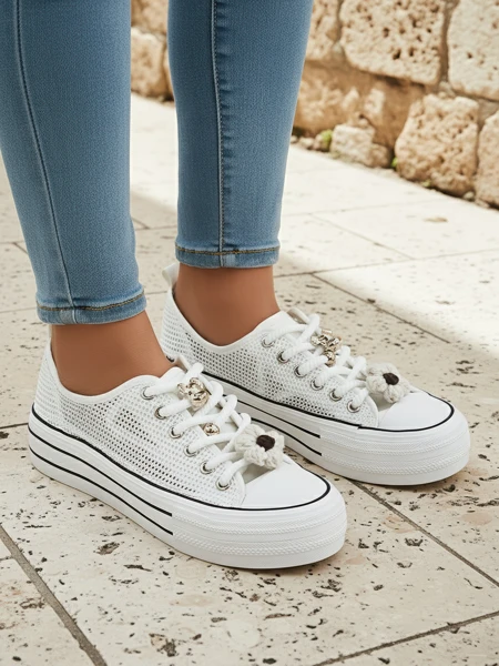 Adidași perforați pentru femei Royalfashion cu accesorii Osdo