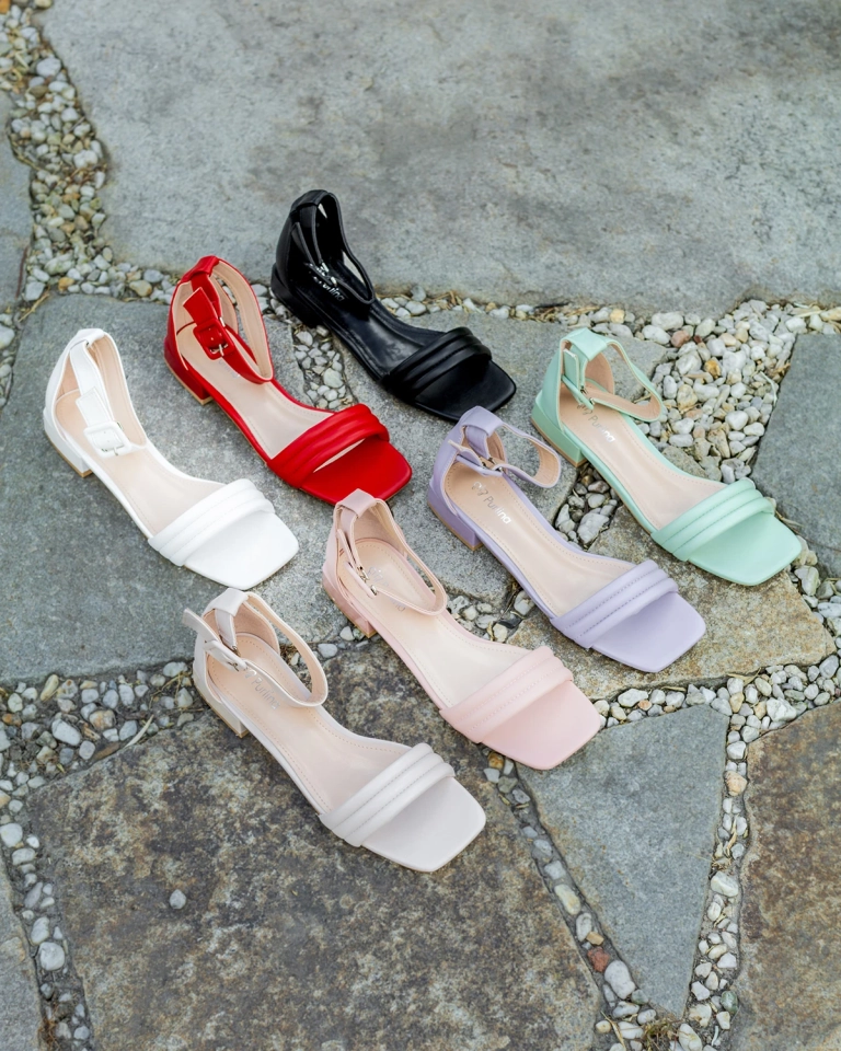 Royalfashion White Laylin sandale cu toc mic