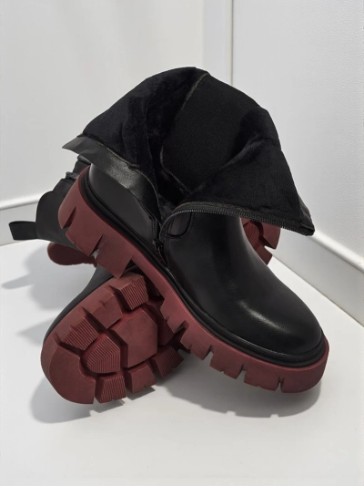 Botine înalte de damă din piele ecologică cu talpă colorată Dorvella