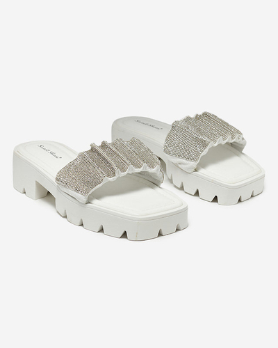 OUTLET Papuci albi de dama cu zirconii cubi Emkoy- Incaltaminte