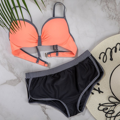 Costum de baie portocaliu din două piese - lenjerie de corp