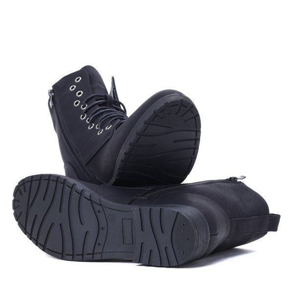 Czarne, sznurowane workery Lilo- Obuwie