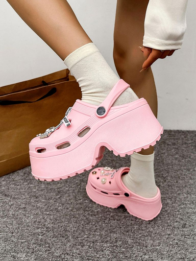 Flip-flops din cauciuc pentru femei Royalfashion cu decorațiuni Dellos