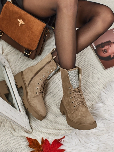 Botine de damă Ferlyne din piele ecologică de căprioară cu șireturi