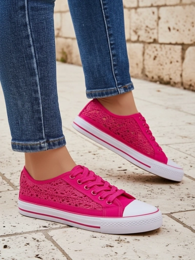 Tenisi de damă Callista Fuchsia - țesătură ușoară, talpă plată de 2,5 cm