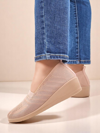 Mocasinile Royalfashion pentru femei pe un călcâi jos Epoles