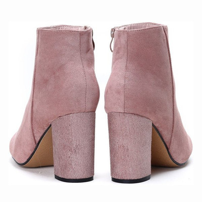 Różowe botki na słupku Freyana- Obuwie