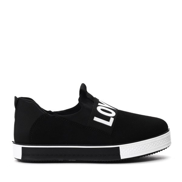 Czarne slip on z eko zamszu Brandi- Obuwie