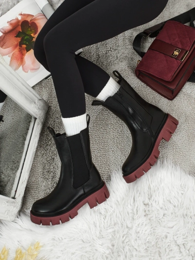 Botine înalte de damă din piele ecologică cu talpă colorată Dorvella