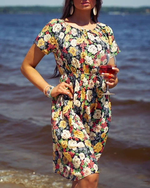 Royalfashion Rochie mini florală pentru femei a'la hiszpanka în negru