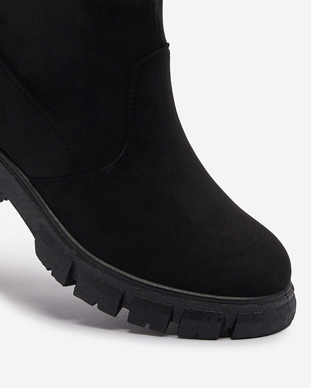 OUTLET Cizme negre de damă până la genunchi, pe post de toc Wersetfa- Footwear