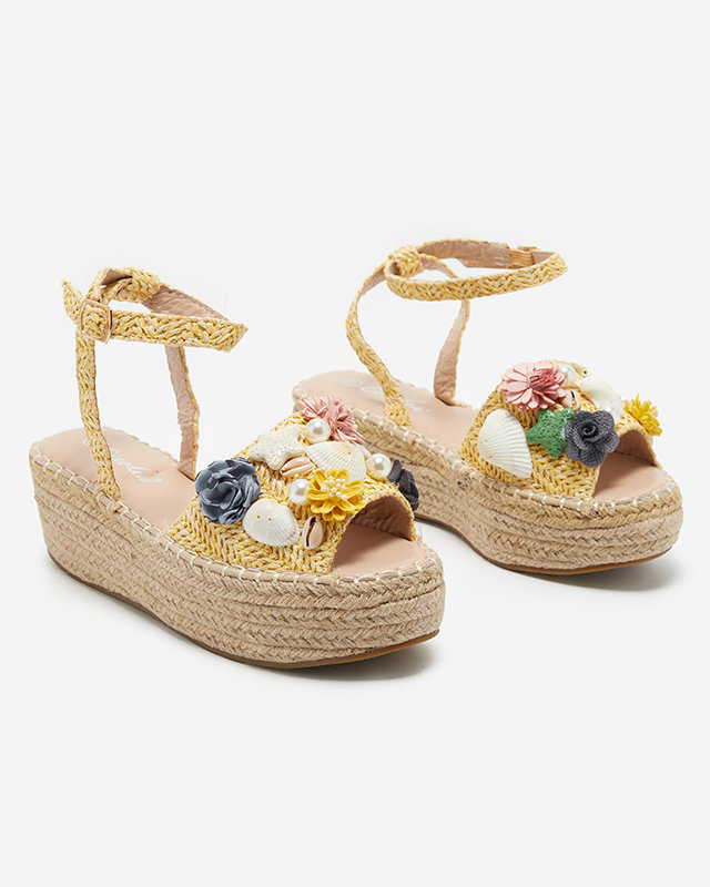 OUTLET Sandale de dama galbene cu dunga decorata Soramis - Incaltaminte