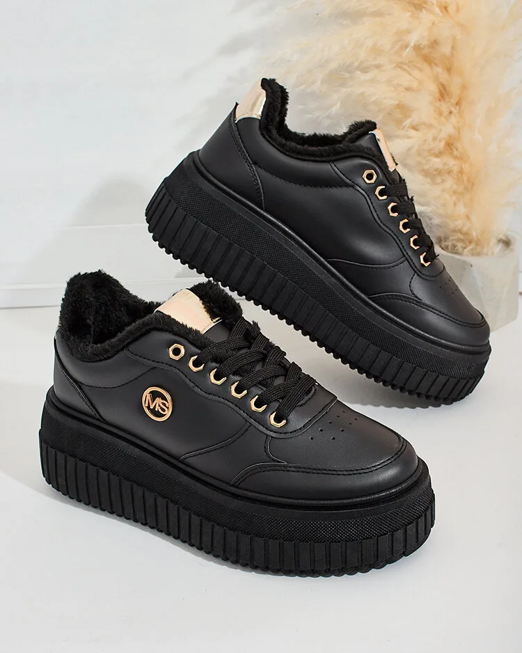 Royalfashion Adidași încălțați de damă cu blană Sofi