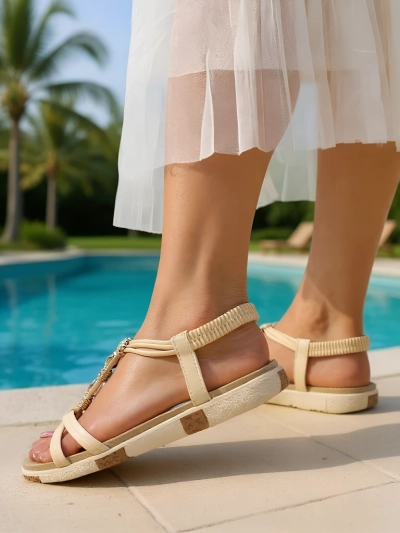 Royalfashion Sandale pentru femei cu ornamente Veve