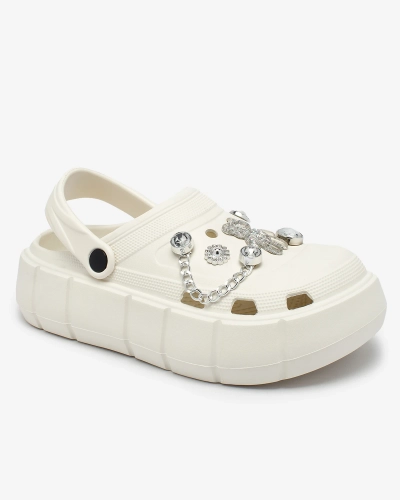 Royalfashion Șlapi de damă albi, ajurați, cu ornamente de zirconiu Afuccia