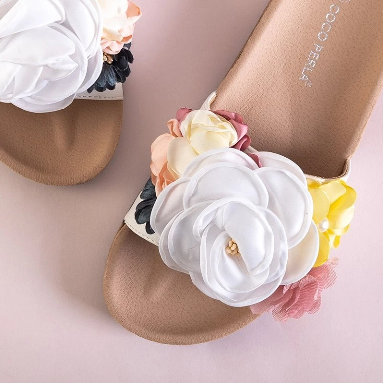 OUTLET Flip-flops de dama albe cu flori Florencia - Încălțăminte
