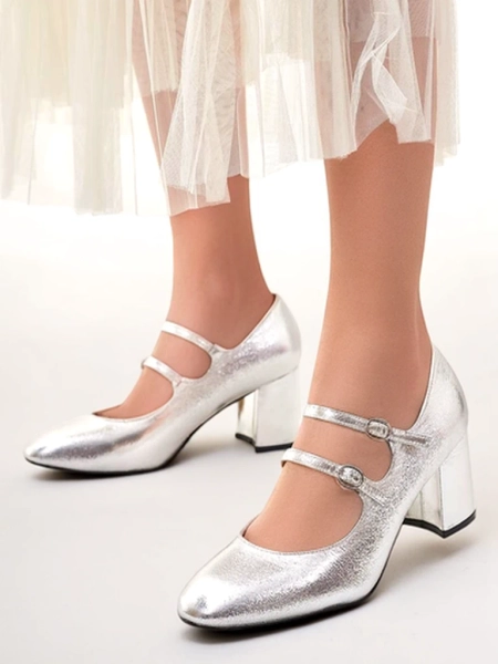 Pantofii din piele patent Royalfashion pentru femei, cu toc pătrat și curele Ovinna