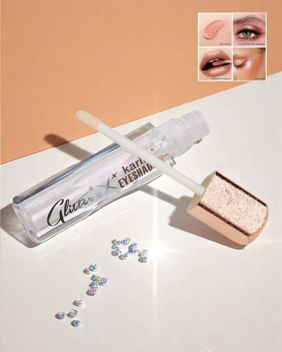 Fard de pleoape lichid strălucitor în culoarea Perlă