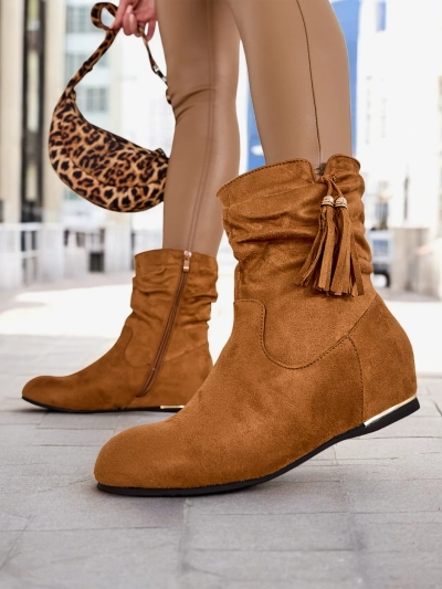 Pantofi Eko din catifea - botine pe toc ascuns Lovely