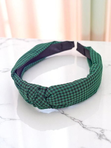 verde închis