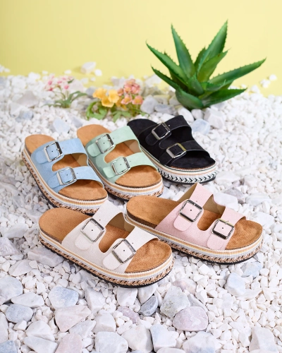 Royalfashion Șlapi de damă cu catarame în roz deschis Monna