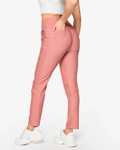 Pantaloni drepți din stofă de damă în roz PLUS SIZE- Îmbrăcăminte