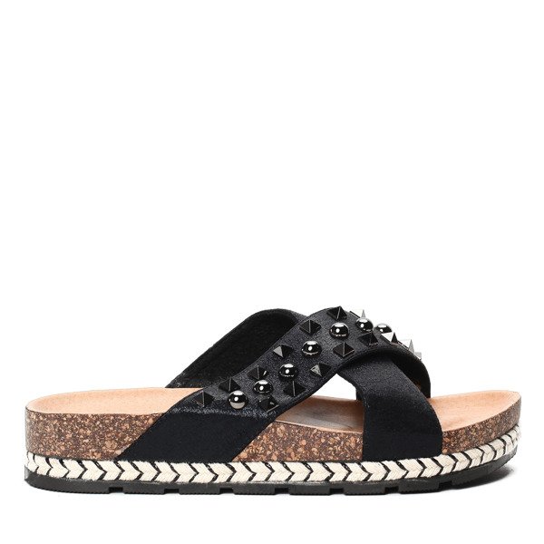 Czarne klapki z ćwiekami i dżetami Jayden- Obuwie