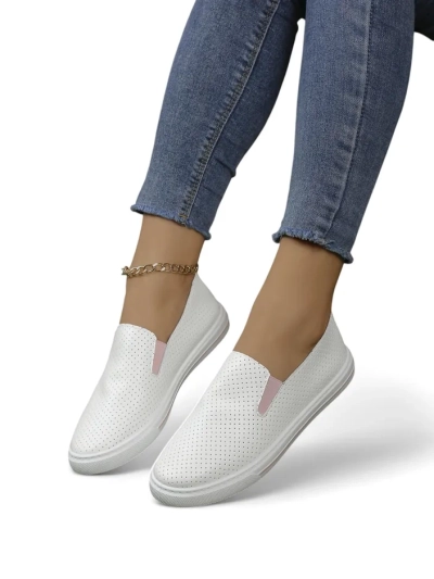 Royalfashion Pantofi slip-on perforați pentru femei Eppes