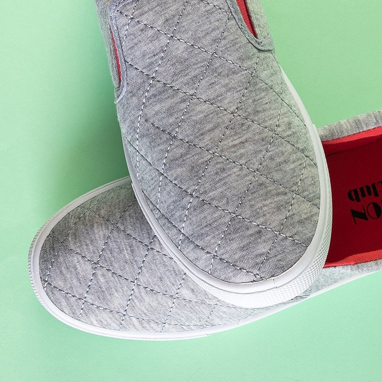 Slip pentru femei matlasat gri cu inserții fucsia Weridia - Încălțăminte