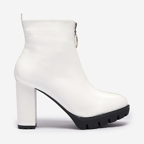 OUTLET Cizme înalte stiletto de damă albe lăcuite Fallida- Footwear