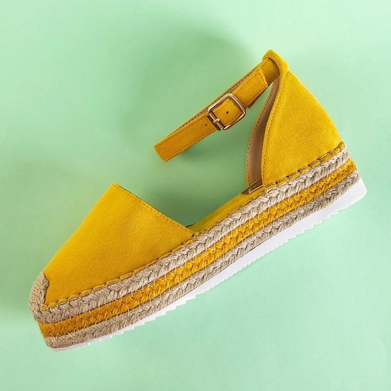 OUTLET Sandale galbene pentru femei a'la espadrile pe platforma Palira-Shoes