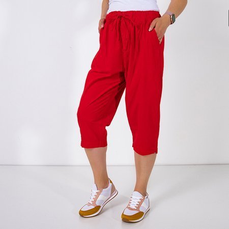 Pantaloni scurți roșii pentru femei, cu buzunare 3/4 - Îmbrăcăminte