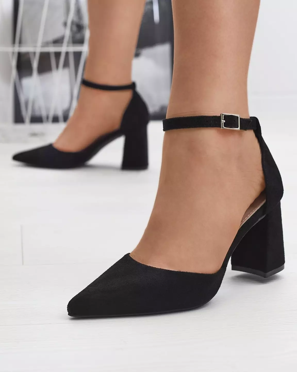 Pantofi negri de damă pe post de pantofi Derra - Încălțăminte