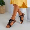 Czarne damskie sandały z kwiatami Madlen - Obuwie