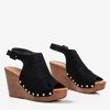 Czarne sandały damskie na koturnie Izida - Obuwie
