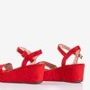 Czerwone sandały na koturnie Lysnes - Obuwie