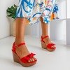 Czerwone sandały na koturnie z ozdobną kokardką  Doria - Obuwie