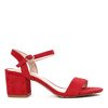 Czerwone sandały na niskim słupku Julietta - Obuwie