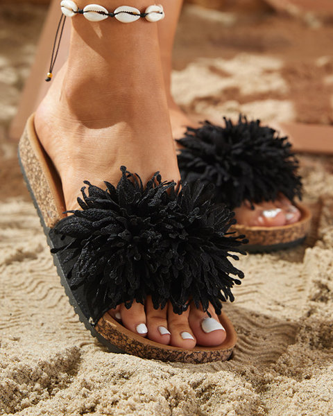 OUTLET Papuci de damă cu ornament din țesătură în negru Ailli- încălțăminte