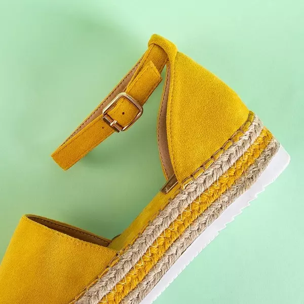 OUTLET Sandale galbene pentru femei a'la espadrile pe platforma Palira-Shoes