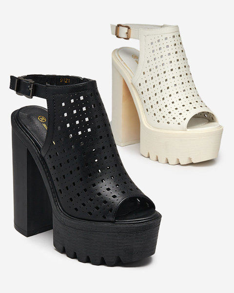 OUTLET Sandale negre de damă ajurate pe postul Asage-Footwear