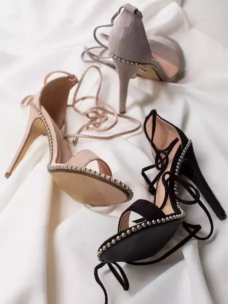 OUTLET Sandale negre legate pe toc mai înalt Taya - Pantofi