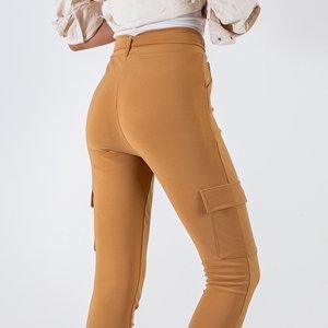Pantaloni cargo pentru femei, cu buzunare de culoare camel - Îmbrăcăminte