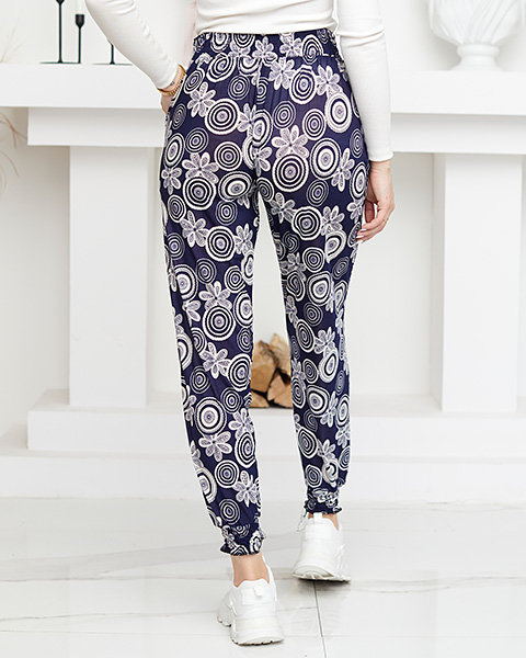 Pantaloni de damă cu model bleumarin și alb - Îmbrăcăminte