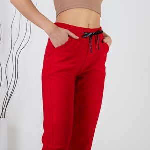 Pantaloni de trening roșii pentru femei - Îmbrăcăminte