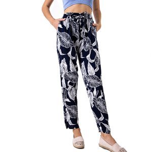 Pantaloni florali pentru femei bleumarin - Îmbrăcăminte