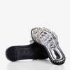 Papuci de argint cu dungi decorative Fergi - Obuwei