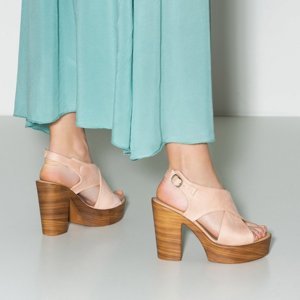 Sandale pentru femei roz Inga pe un post înalt - Încălțăminte